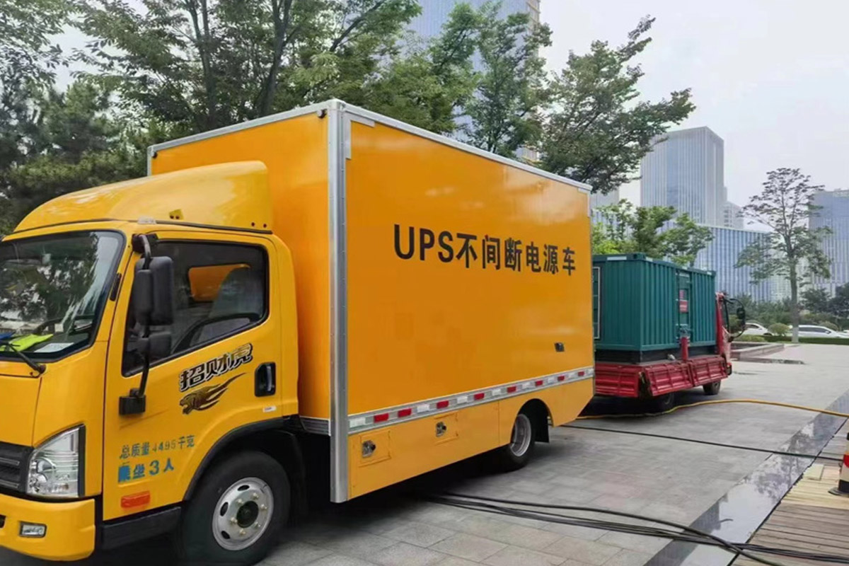 岢岚发电机租赁施工现场